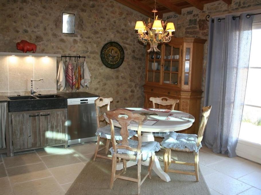 Holiday home Bergerie Marcel